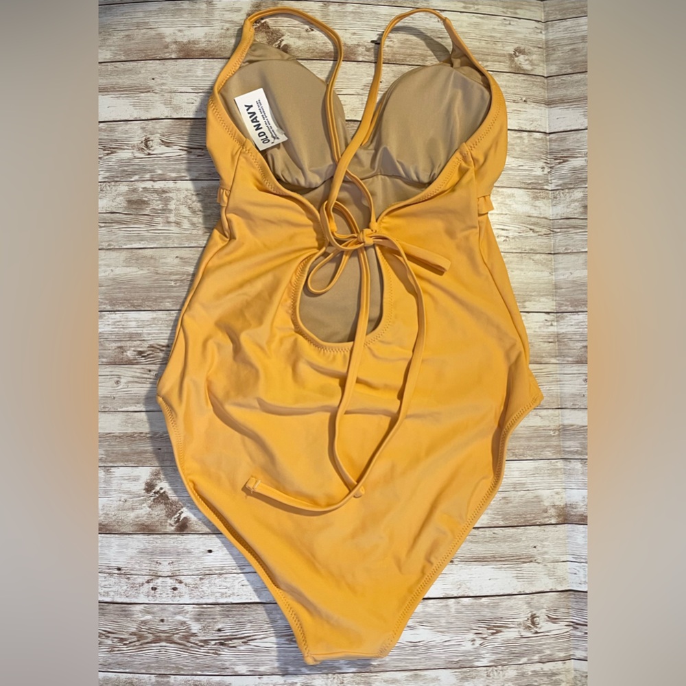 🆕 Old Navy Women’s V-Neck Ruffle-Trim Cutout One Piece Swim Swimsuit Mango 8-10 - Picture 9 of 15